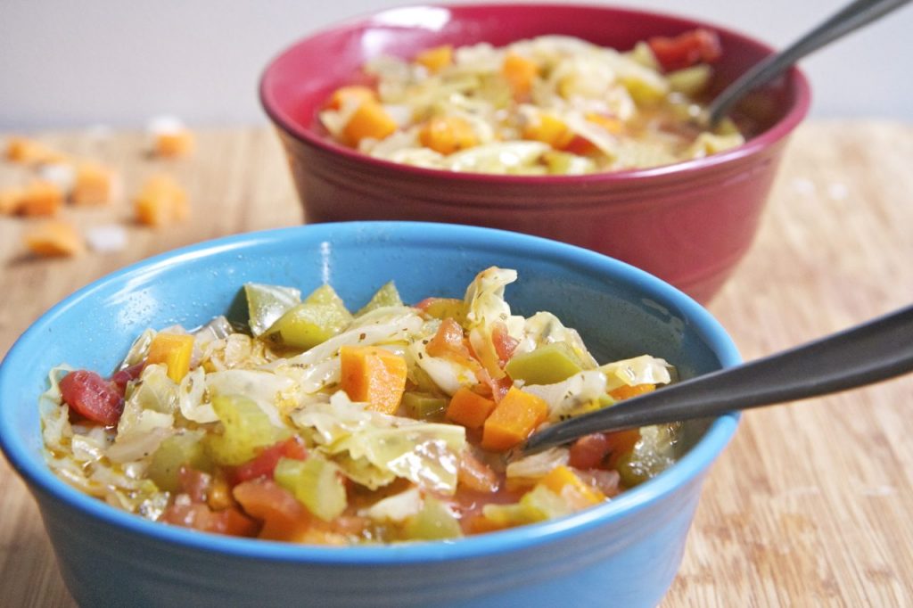 Cabbage Soup Diet – The 7 Advantages and 7 Disadvantages Cabbage Soup Diet – The 7 Advantages and 7 Disadvantages